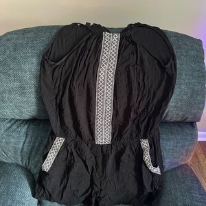 BCX black & white pattern romper